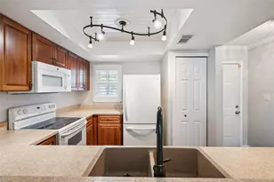 4028 W Maryland Pl, Casselberry, FL 32707 - Photo 12