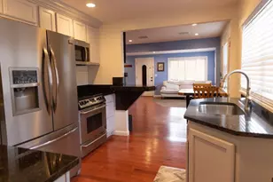 544 Farnum Dr, Tarpon Springs, FL 34689 - Photo 6