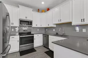 1063 Quaker Rdg Ln, Davenport, FL 33896 - Photo 10