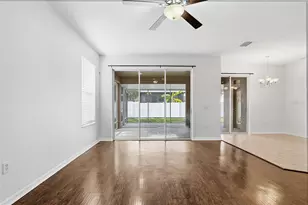 471 Westchester Hills Ln, Valrico, FL 33594 - Photo 18