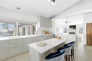 5415 Bay Side Dr, Orlando, FL 32819 - Photo 2