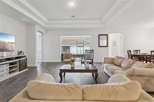 523 Bellissimo Pl, Howey in the Hills, FL 34737 - Photo 8