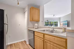 5401 Bentgrass Dr, Sarasota, FL 34235 - Photo 8