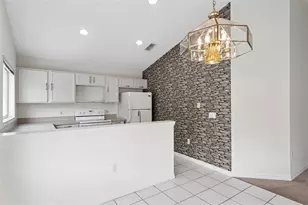 431 Hillcrest Dr, Davenport, FL 33897 - Photo 8