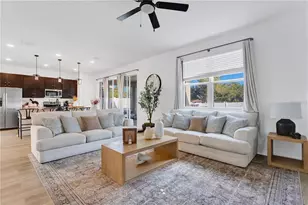 682 Heritage Sq Dr, Haines City, FL 33844 - Photo 4