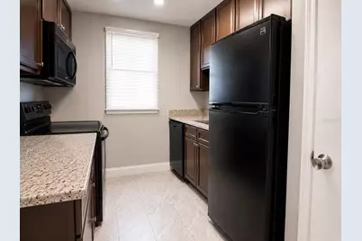 2789 L B McLeod Road #2789B, Orlando, FL 32805 - Photo 4