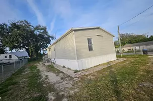 129 4th St, Orlando, FL 32824 - Photo 26