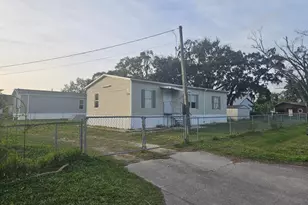 129 4th St, Orlando, FL 32824 - Photo 1