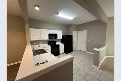 654 Shropshire Loop, Sanford, FL 32771 - Photo 4