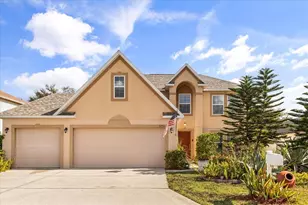 5736 Royal Hills Cir, Winter Haven, FL 33881 - Photo 2