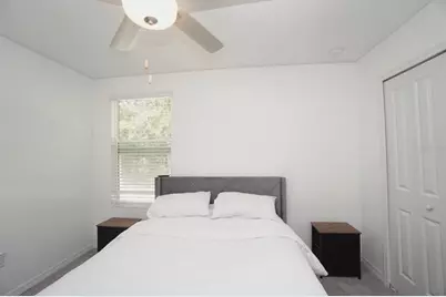 6417 Ten Acre Court, Zephyrhills, FL 33541 - Photo 20