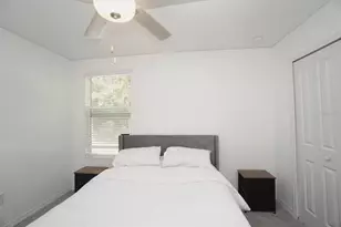 6417 Ten Acre Ct, Zephyrhills, FL 33541 - Photo 20