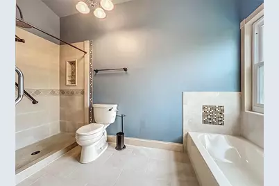 3602 Daventry Court, Orlando, FL 32817 - Photo 4