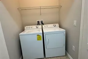 10233 Lake District Ln, Orlando, FL 32832 - Photo 24