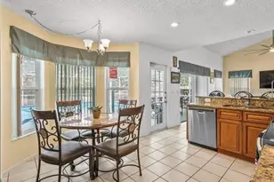 2871 Picadilly Cir, Kissimmee, FL 34747 - Photo 12