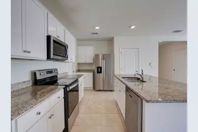 2501 Ribbon Fall Avenue, Davenport, FL 33837 - Photo 10