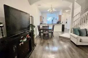 1207 S Beach Cir, Kissimmee, FL 34746 - Photo 4