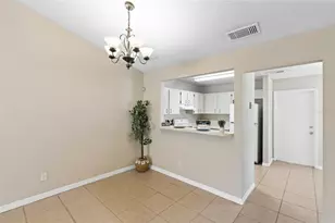 7412 Little Pond Ct, Orlando, FL 32810 - Photo 10