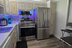 2831 Somerset Dr, Lauderdale Lakes, FL 33311 - Photo 4