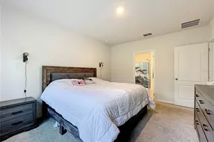 2928 Canary Ln, Tavares, FL 32778 - Photo 38