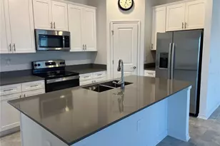 688 Silver Palm Dr, Haines City, FL 33844 - Photo 4