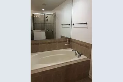 9438 Tawnyberry Street, Orlando, FL 32832 - Photo 18