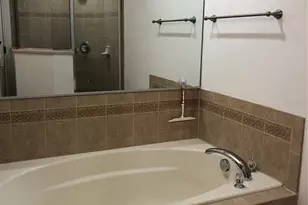 9438 Tawnyberry St, Orlando, FL 32832 - Photo 18