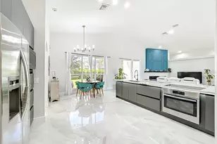 9226 Longfellow Pl, Apopka, FL 32703 - Photo 12