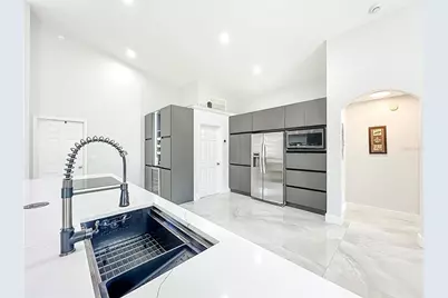 9226 Longfellow Place, Apopka, FL 32703 - Photo 14