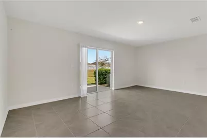 2907 Brie Hammock Bend, Saint Cloud, FL 34773 - Photo 2