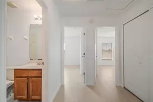 2018 Cypress Bay Blvd, Kissimmee, FL 34743 - Photo 20