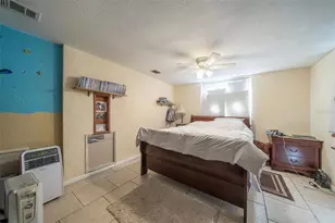 708 N St Clair Abrams Ave, Tavares, FL 32778 - Photo 4