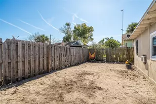 708 N St Clair Abrams Ave, Tavares, FL 32778 - Photo 16