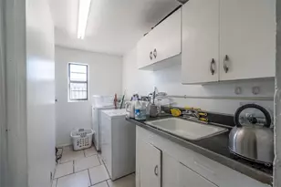 708 N St Clair Abrams Ave, Tavares, FL 32778 - Photo 8