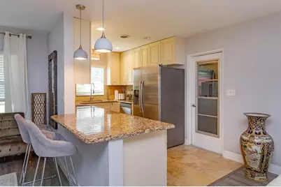 1105 Strathmore Drive, Orlando, FL 32806 - Photo 10
