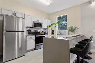 2725 Calabria Ave, Davenport, FL 33897 - Photo 4