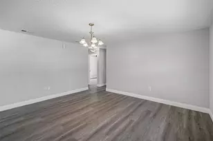 2105 9th St NE, Winter Haven, FL 33880 - Photo 4