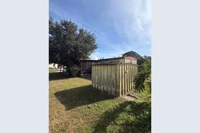 1090 Pineapple Way, Kissimmee, FL 34741 - Photo 2