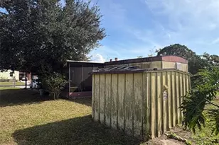 1090 Pineapple Way, Kissimmee, FL 34741 - Photo 2