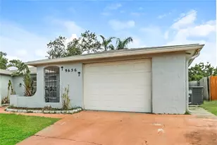 9636 Mark Twain Ln, Port Richey, FL 34668 - Photo 2