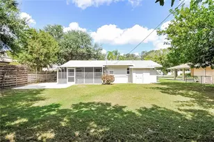 2026 Sandrala Dr, Sarasota, FL 34231 - Photo 14