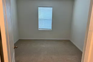 240 Taylor Grvs St, Lake Wales, FL 33898 - Photo 6