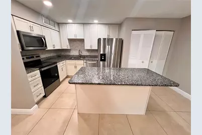 300 Lakepointe Drive #103, Altamonte Springs, FL 32701 - Photo 10