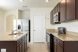 2927 Timber Hawk Cir, Ocoee, FL 34761 - Photo 10