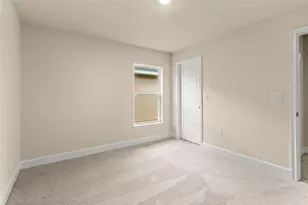 7576 Bent Tree Loop, Saint Cloud, FL 34773 - Photo 18