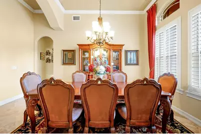 12012 Rambling Oak Boulevard, Orlando, FL 32832 - Photo 10