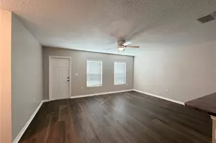 275 Elm Ct, Kissimmee, FL 34759 - Photo 8