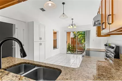 6479 Royal Woods Drive, Fort Myers, FL 33908 - Photo 8