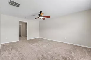 327 Cascade Bend Dr, Ruskin, FL 33570 - Photo 10