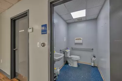 7575 Kingspointe Parkway, Orlando, FL 32819 - Photo 6